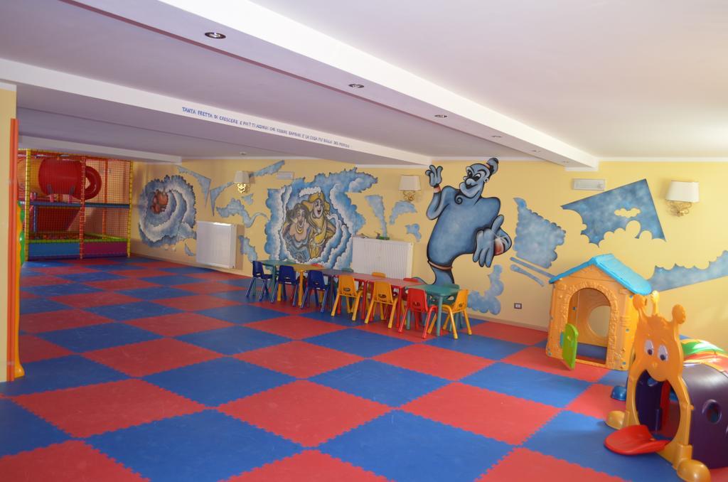 Park Hotel Folgarida Kültér fotó