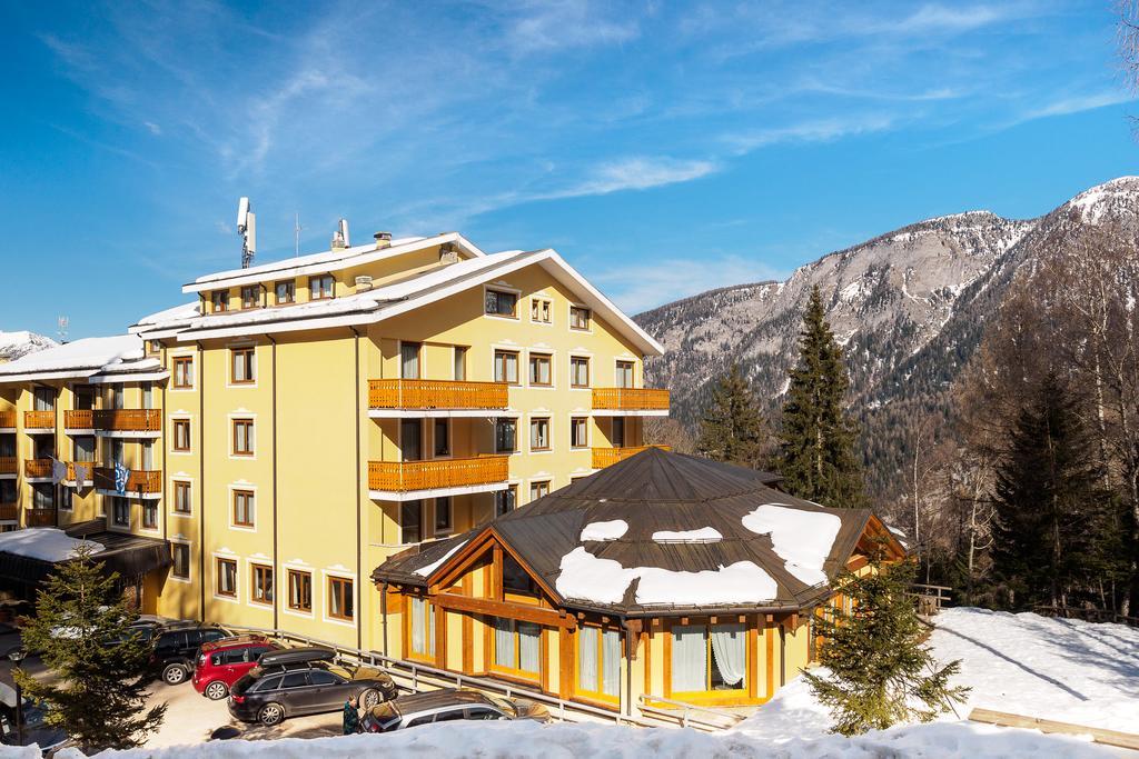 Park Hotel Folgarida Kültér fotó